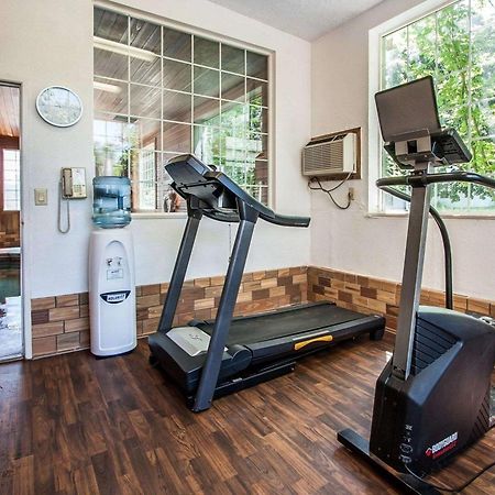 Comfort Suites Clackamas Buitenkant foto
